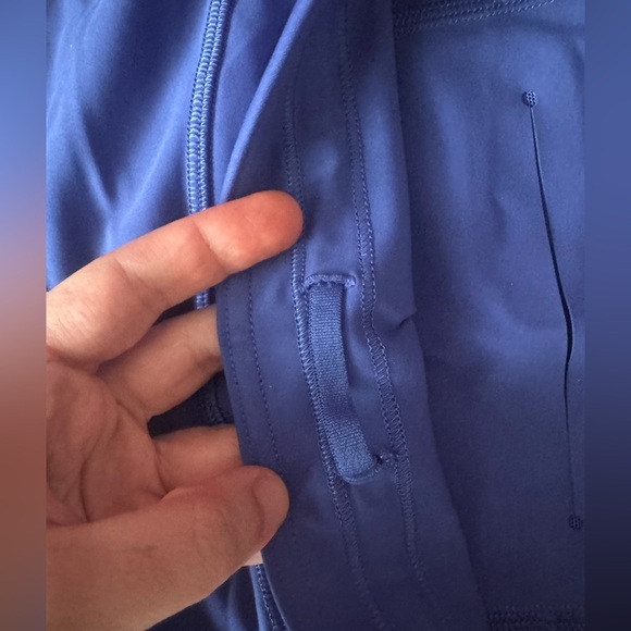 lululemon athletica Psychic Blue Leggings - Picture 3 of 10